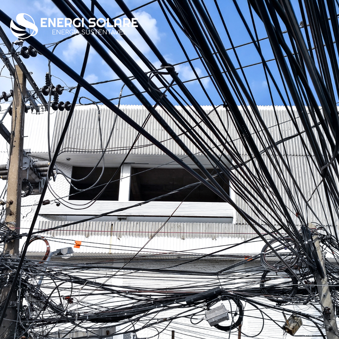 ‘Gatos’ de luz em áreas nobres do Rio possuem controle remoto e sensor anti-fiscalização, diz Light